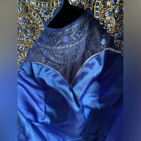 NEW! Rhinestone Formal Dress w/Pockets•Sz Large - Picture 11 of 11